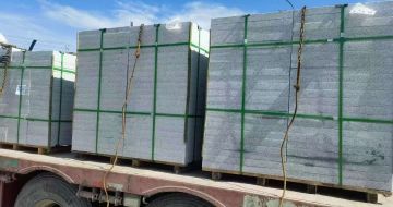 长治 芝麻白花岗岩地铺石装车日常