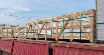 长治 芝麻白花岗岩地铺石出口专车-泰国游