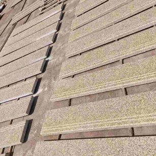 长治 黄金麻花岗岩光面楼梯踏步