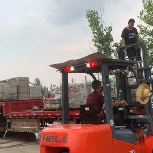 长治 黄金麻冰裂纹，地铺石装车