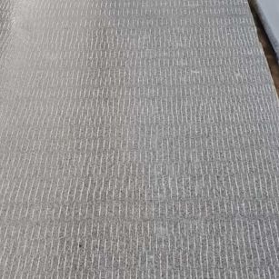 长治 芝麻灰花岗岩斧剁面，刀斩面