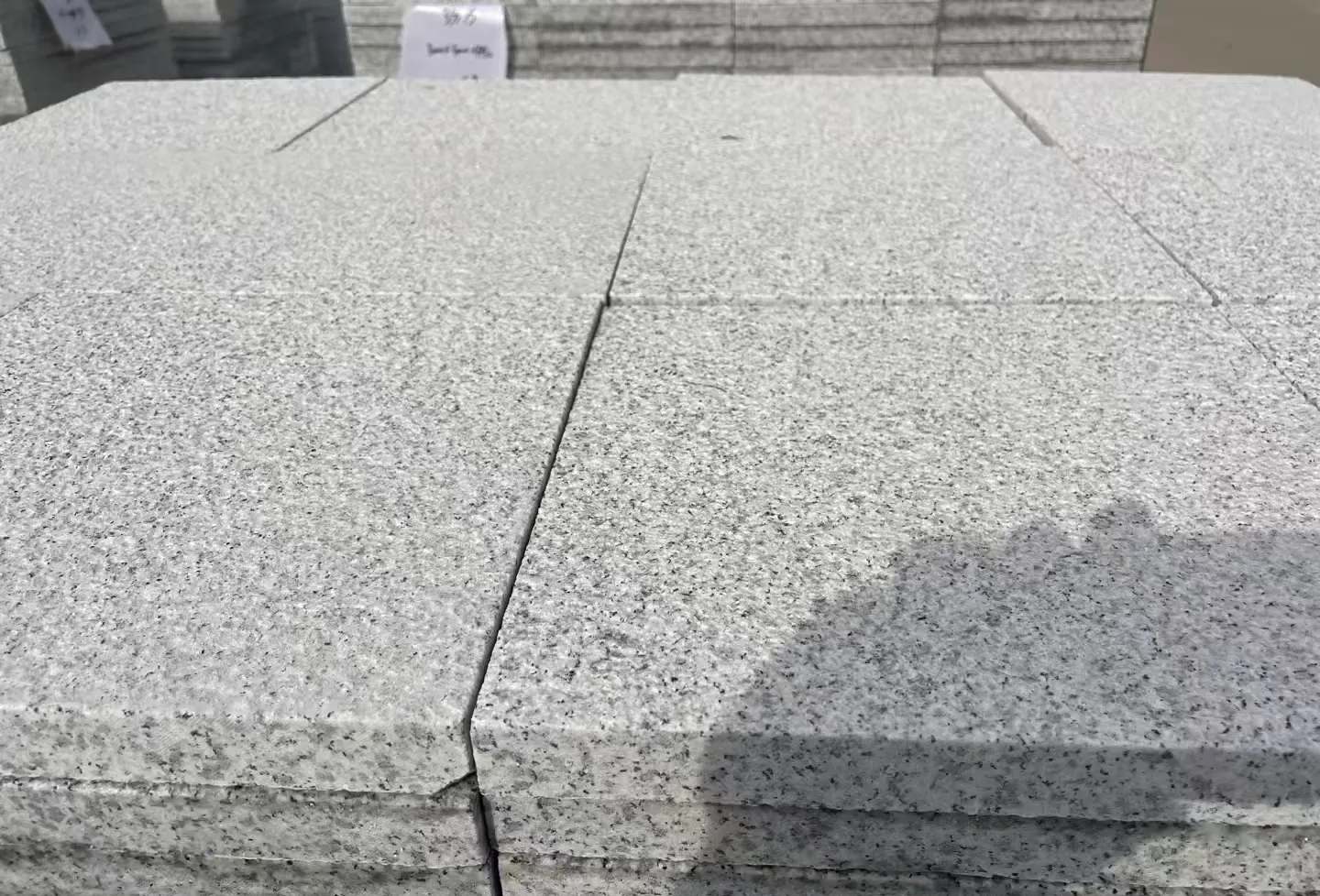 长治 白麻花岗岩石材推荐 荔枝面地铺石