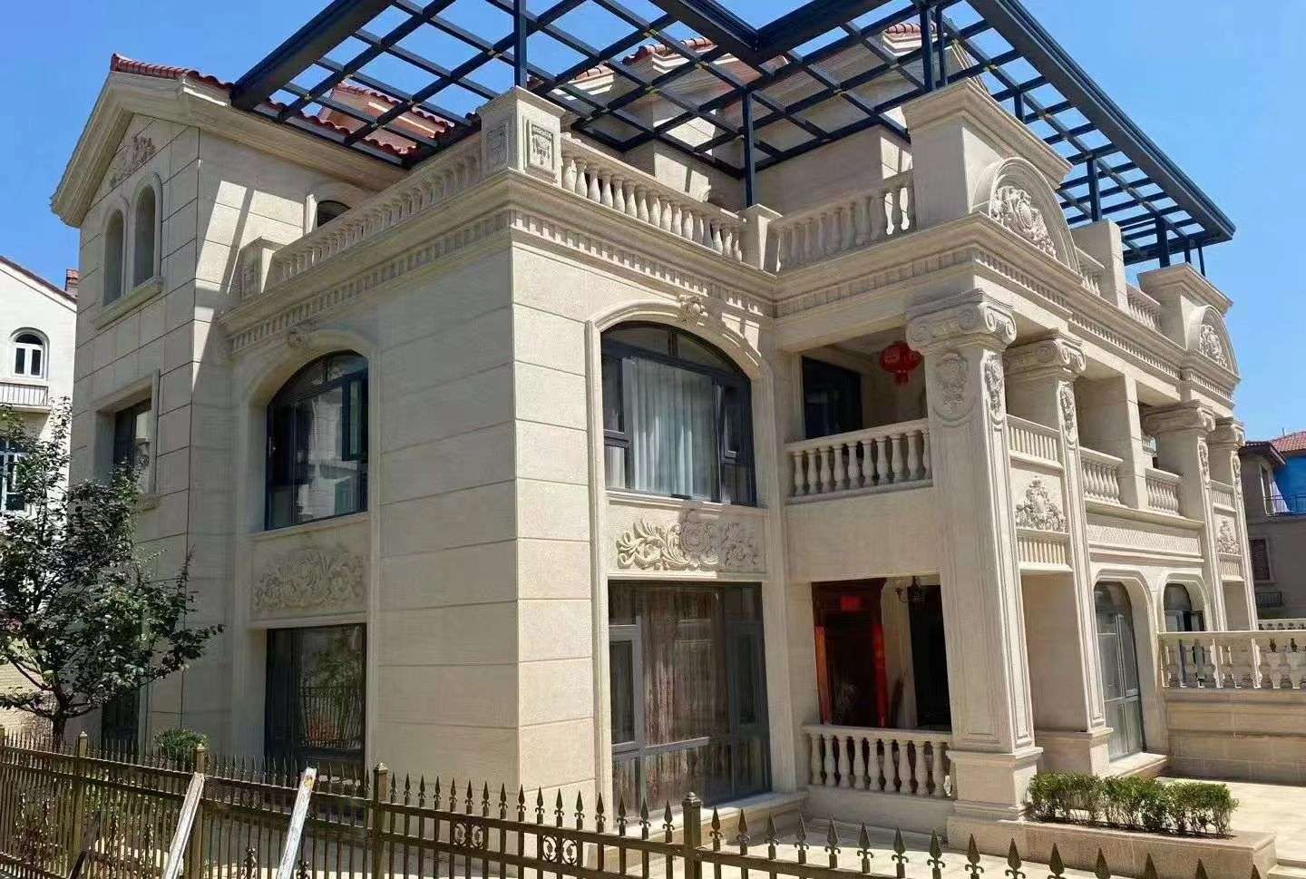 长治 黄金麻花岗岩荔枝面别墅外墙干挂