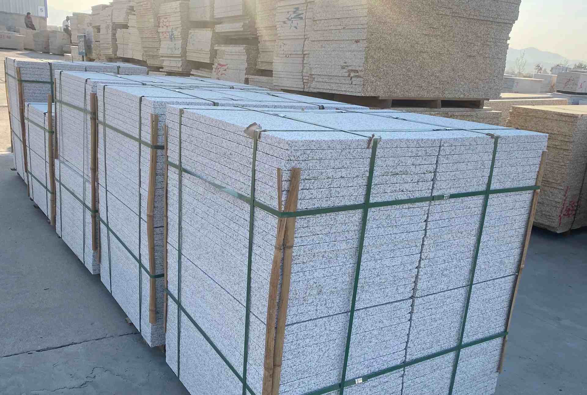 长治 白麻花岗岩荔枝面地铺石