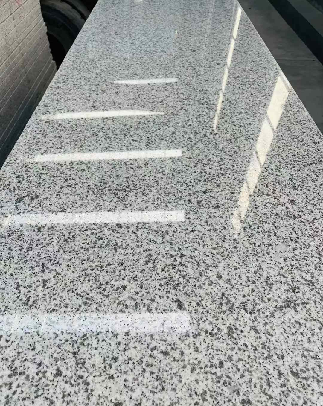 长治 白麻花岗岩光面毛板