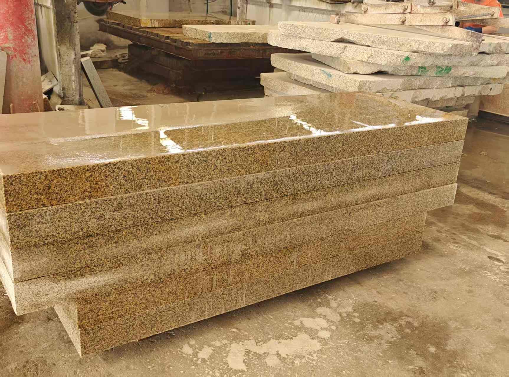 长治 黄金麻栏杆料半成品加工中