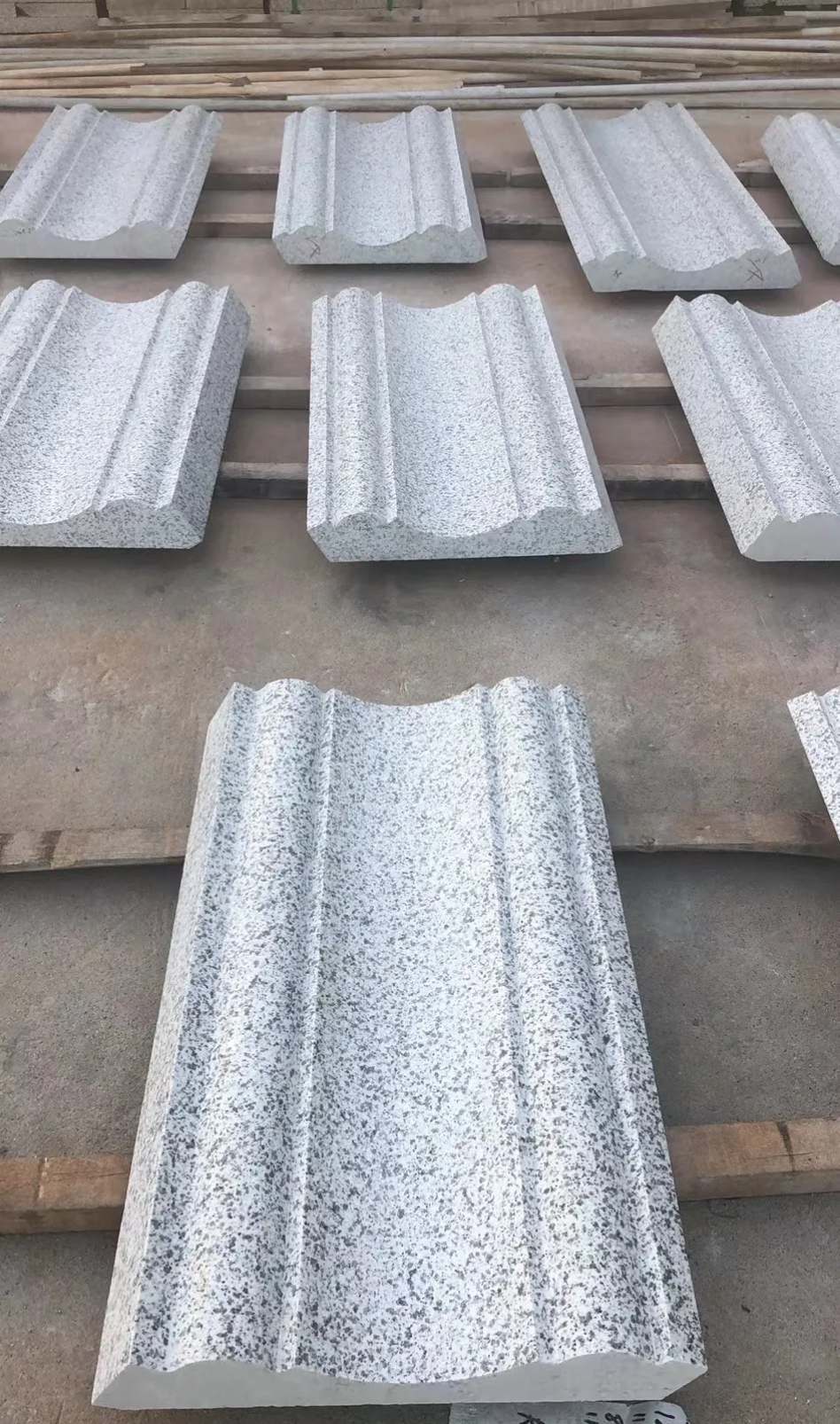 长治 白麻花岗岩光面别墅线条